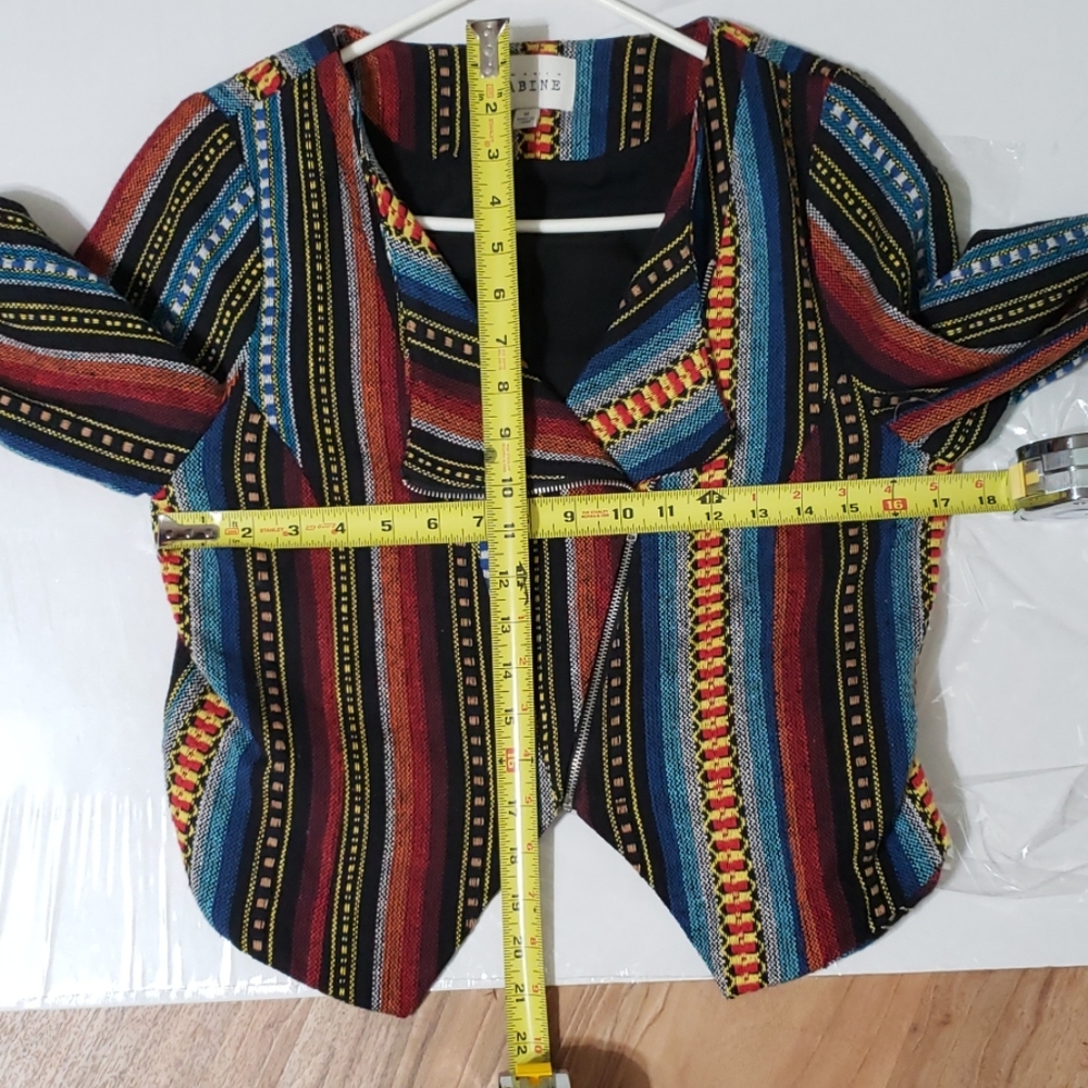 Sabine Southwestern Aztec Zipper Jacket - Picture 8 of 9
